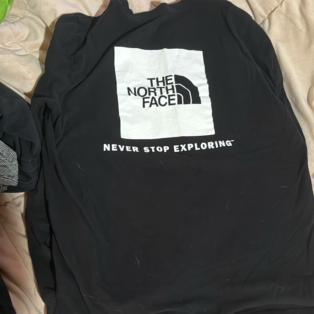 Size medium - Picture 2 of 2
